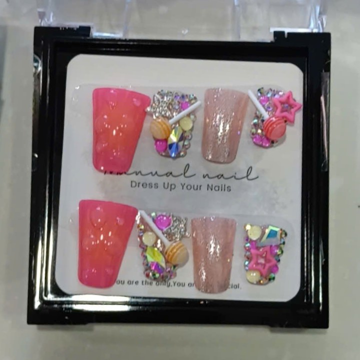 Pro Nails Exclusive: Sugar Rush Kawaii Candy Press-On Set