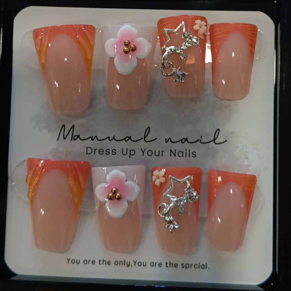Pro Nails Exclusive: Sunset Blossom 3D Floral Press-On Set